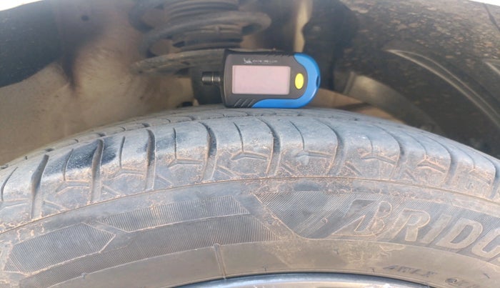 2019 Maruti Ertiga ZDI+ 1.5, Diesel, Manual, 1,60,704 km, tyre