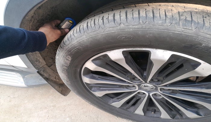 2021 MG GLOSTER SAVVY 6 STR 2.0 TWIN TURBO 4WD, Diesel, Automatic, 71,508 km, tyre