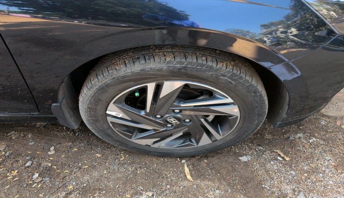 2023 Hyundai NEW I20 ASTA 1.2 MT, Petrol, Manual, 14,997 km, tyre