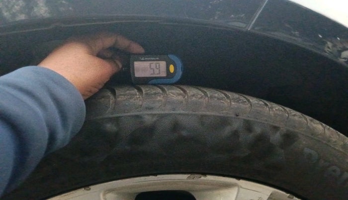 2017 Landrover Range Rover Sport SE 3.0 DIESEL, Diesel, Automatic, 1,27,989 km, tyre