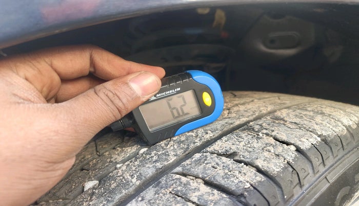 2022 Hyundai NEW I20 ASTA (O) 1.2 MT, Petrol, Manual, 23,703 km, tyre