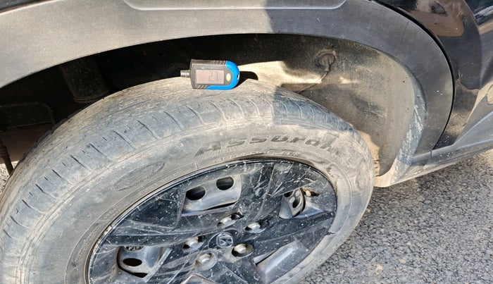 2023 Hyundai VENUE S(O) 1.2, Petrol, Manual, 37,825 km, tyre