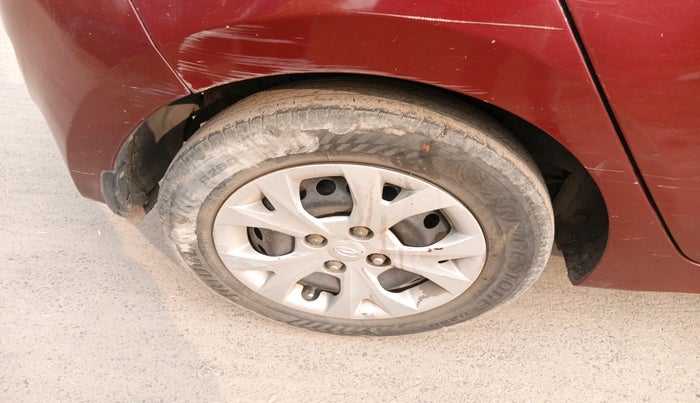 2014 Hyundai Grand i10 SPORTZ 1.2 KAPPA VTVT, Petrol, Manual, 56,077 km, tyre