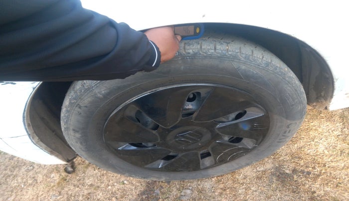 2016 Maruti Celerio VXI AMT, Petrol, Automatic, 62,763 km, tyre