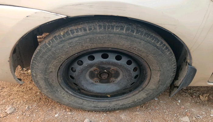 2013 Toyota Etios Liva GD, Diesel, Manual, 1 km, tyre