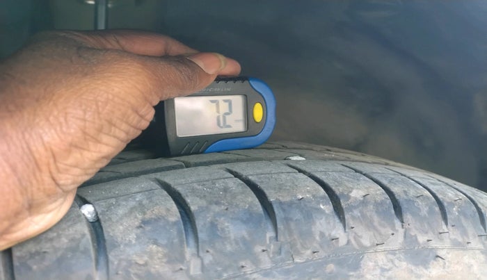 2015 Maruti Swift Dzire VXI, Petrol, Manual, 34,833 km, tyre