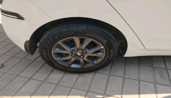 2019 Hyundai Elite i20 SPORTZ PLUS  1.2 CVT, Petrol, Automatic, 26,166 km, tyre