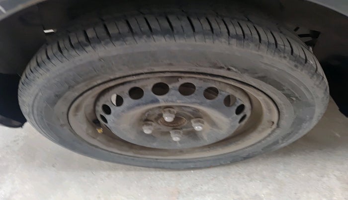 2019 Hyundai Grand i10 SPORTZ 1.2 KAPPA VTVT, Petrol, Manual, 99,525 km, tyre