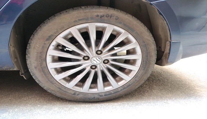 2017 Maruti Ciaz ALPHA  AT 1.4  PETROL, Petrol, Automatic, 35,643 km, tyre