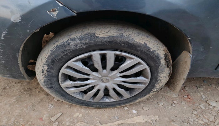 2012 Tata Indica Vista LS QUADRAJET, Diesel, Manual, 1,06,229 km, tyre