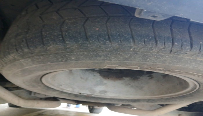 2012 Mahindra XUV500 W8, Diesel, Manual, 1,08,942 km, tyre