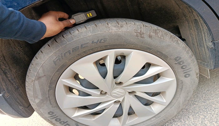 2022 Maruti Baleno DELTA PETROL 1.2, Petrol, Manual, 3,450 km, tyre