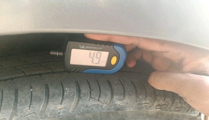 2014 Maruti Celerio VXI, Petrol, Manual, 99,761 km, tyre