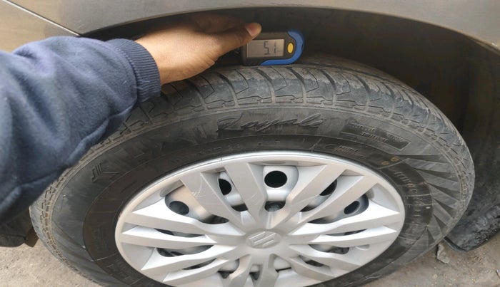 2022 Maruti Swift LXI, Petrol, Manual, 8,345 km, tyre