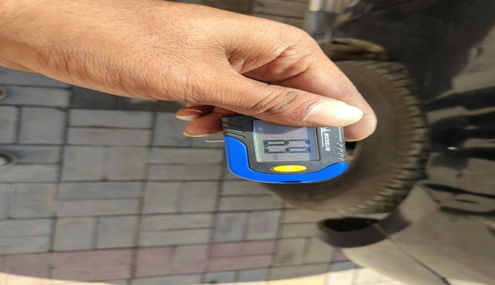 2010 Mahindra Xylo E8 BS III, Diesel, Manual, 1,93,848 km, tyre