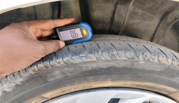 2022 Maruti Ertiga VXI AT SHVS, Petrol, Automatic, 64,509 km, tyre