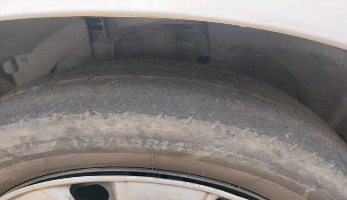 2012 Ford Classic CLXI 1.4 DIESEL, Diesel, Manual, 1,92,809 km, tyre