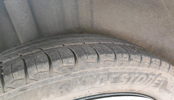 2012 Ford Classic CLXI 1.4 DIESEL, Diesel, Manual, 1,92,809 km, tyre