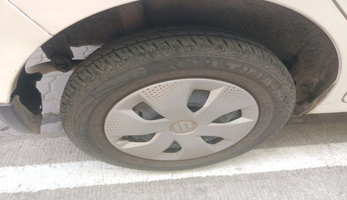 2023 Maruti Alto K10 VXI AMT, Petrol, Automatic, 33,421 km, tyre