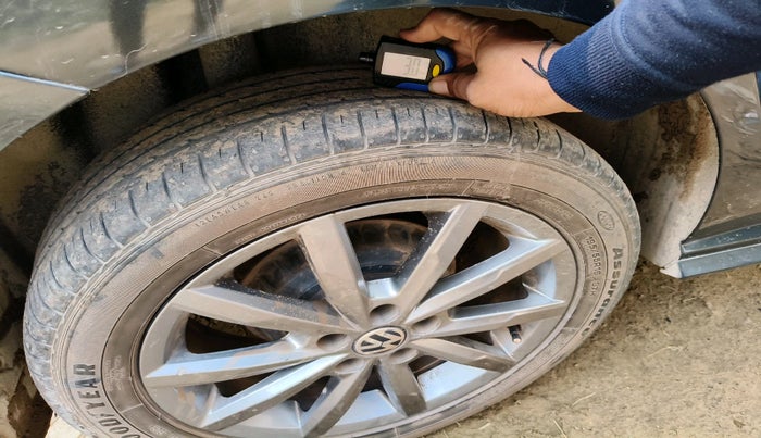 2021 Volkswagen Polo HIGHLINE PLUS 1.0L TSI, Petrol, Manual, 39,260 km, tyre