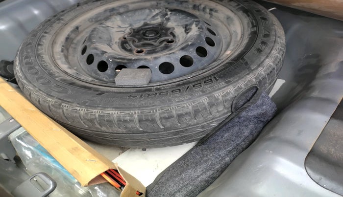 2017 Hyundai Grand i10 SPORTZ (O) 1.2 KAPPA VTVT, Petrol, Manual, 39,222 km, tyre