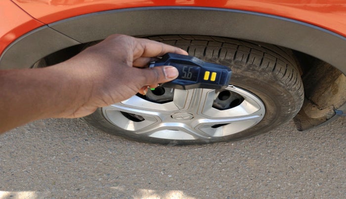 2022 Tata NEXON XMA SUNROOF PETROL, Petrol, Automatic, 17,312 km, tyre