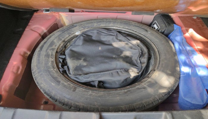 2022 Tata NEXON XMA SUNROOF PETROL, Petrol, Automatic, 17,312 km, tyre