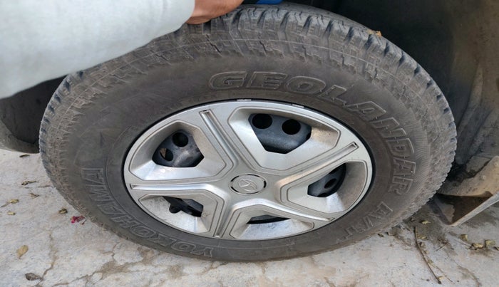 2019 Tata Harrier XE 2.0L KRYOTEC, Diesel, Manual, 94,855 km, tyre