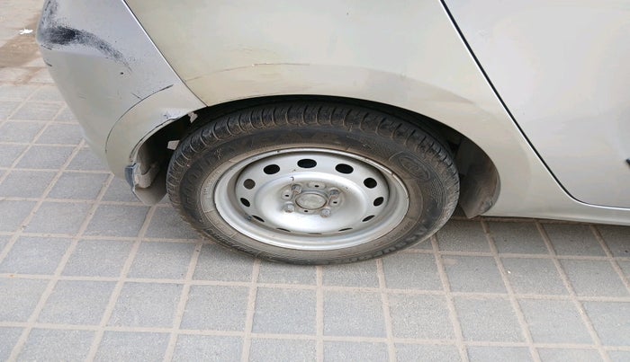 2017 Tata Tiago XZ PETROL, Petrol, Manual, 56,320 km, tyre