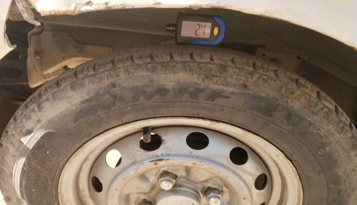 2014 Hyundai Eon ERA +, Petrol, Manual, 75,441 km, tyre