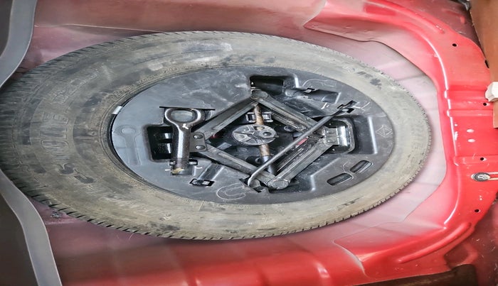 2011 Hyundai i10 MAGNA 1.2, Petrol, Manual, 19,324 km, tyre