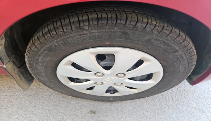 2011 Hyundai i10 MAGNA 1.2, Petrol, Manual, 19,324 km, tyre