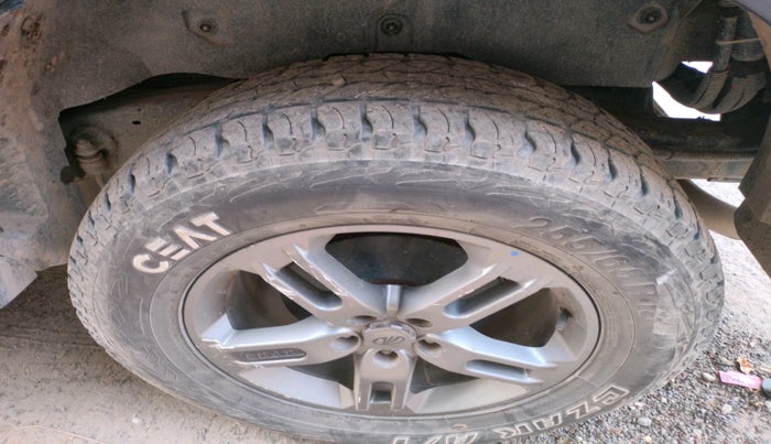 2022 Mahindra Thar LX PETROL HT 4WD AT, Petrol, Automatic, 43,308 km, tyre