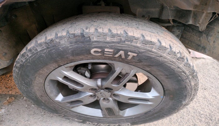 2022 Mahindra Thar LX PETROL HT 4WD AT, Petrol, Automatic, 43,308 km, tyre