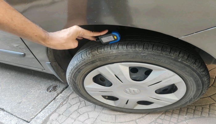 2018 Maruti Wagon R 1.0 VXI AMT, Petrol, Automatic, 22,933 km, tyre