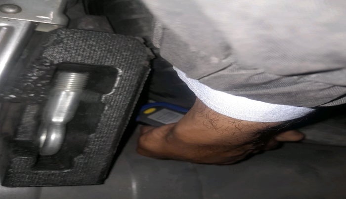 2014 Honda Amaze 1.2L I-VTEC VX, Petrol, Manual, 1,20,323 km, tyre