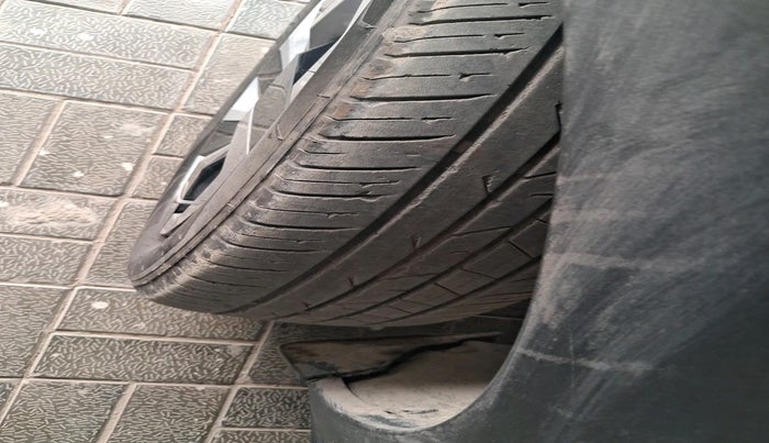 2023 Nissan MAGNITE XE, Petrol, Manual, 19,390 km, tyre