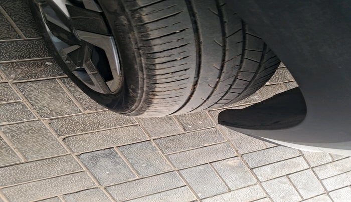 2023 Nissan MAGNITE XE, Petrol, Manual, 19,390 km, tyre