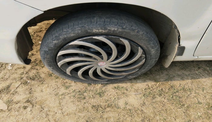 2010 Maruti Wagon R 1.0 VXI, Petrol, Manual, 1,00,566 km, tyre