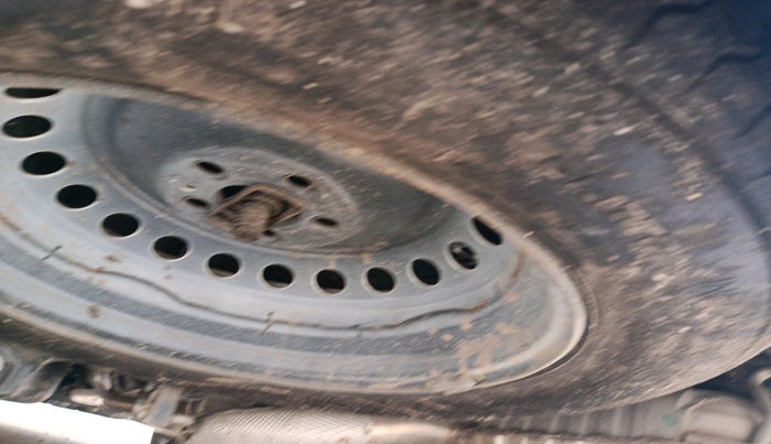 2024 Mahindra XUV700 AX 5 P MT 7 STR, Petrol, Manual, 13,398 km, tyre