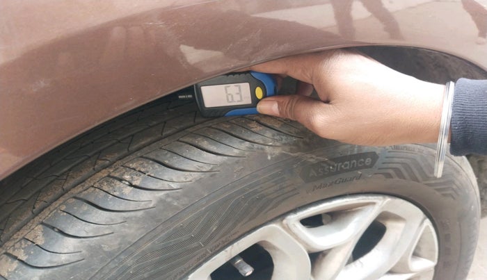 2017 Ford Ecosport TITANIUM 1.5L DIESEL, Diesel, Manual, 1,48,024 km, tyre