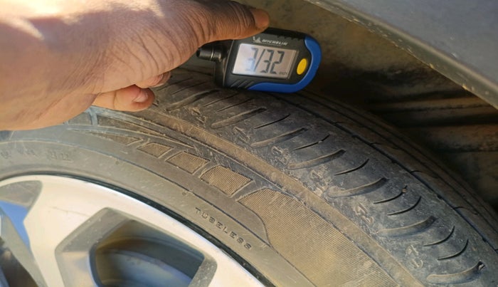 2018 Honda BR-V 1.5L I- DTEC V, Diesel, Manual, 75,862 km, tyre