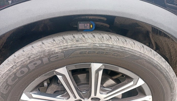 2024 Mahindra XUV700 AX 7 LUXURY D AT 7 STR, Diesel, Automatic, 12,858 km, tyre