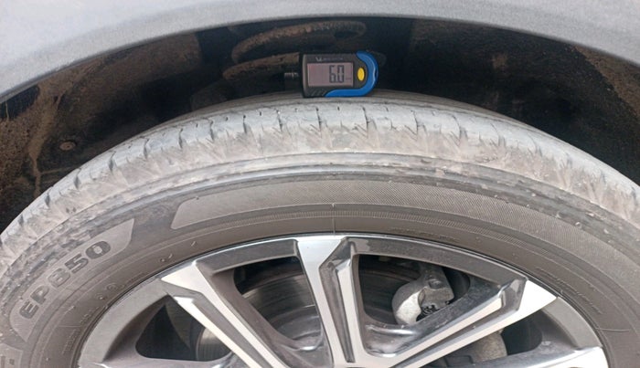 2024 Mahindra XUV700 AX 7 LUXURY D AT 7 STR, Diesel, Automatic, 12,858 km, tyre