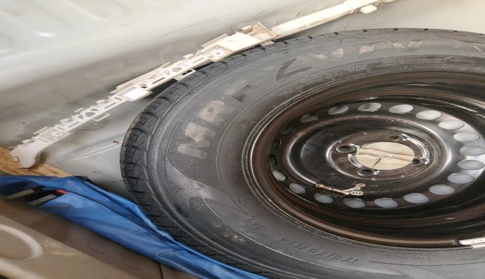 2020 Honda Amaze 1.2L I-VTEC V CVT, Petrol, Automatic, 22,333 km, tyre