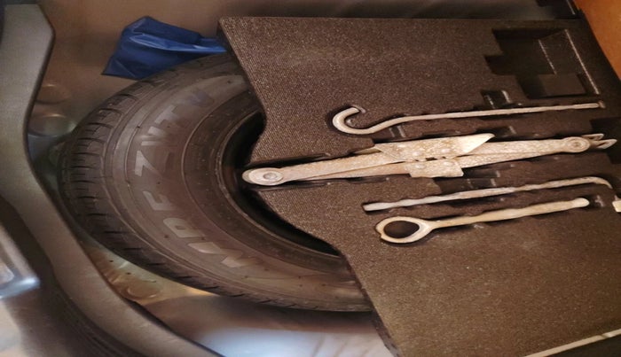 2021 Honda Jazz 1.2L I-VTEC ZX CVT, Petrol, Automatic, 30,070 km, tyre