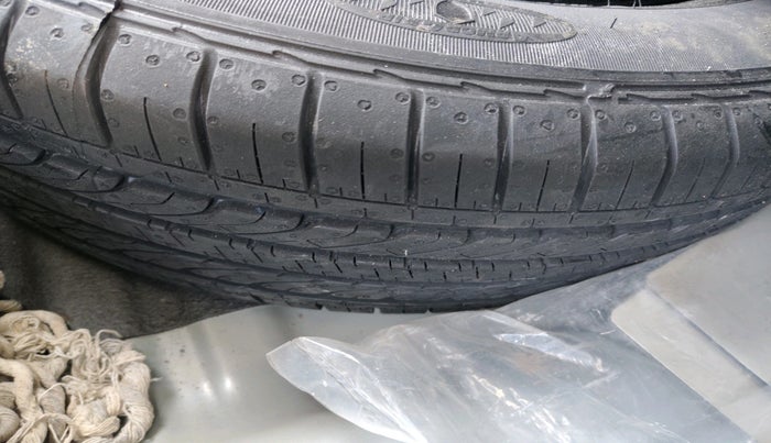 2022 KIA SELTOS HTK PLUS 1.5 IMT, Petrol, Manual, 29,160 km, tyre