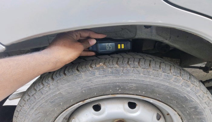 2010 Maruti Alto LXI, Petrol, Manual, 35,488 km, tyre