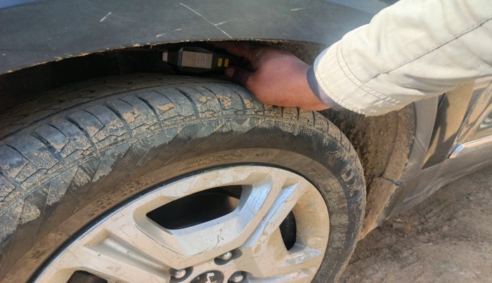 2023 KIA SONET HTK PLUS 1.0 IMT, Petrol, Manual, 95,381 km, tyre