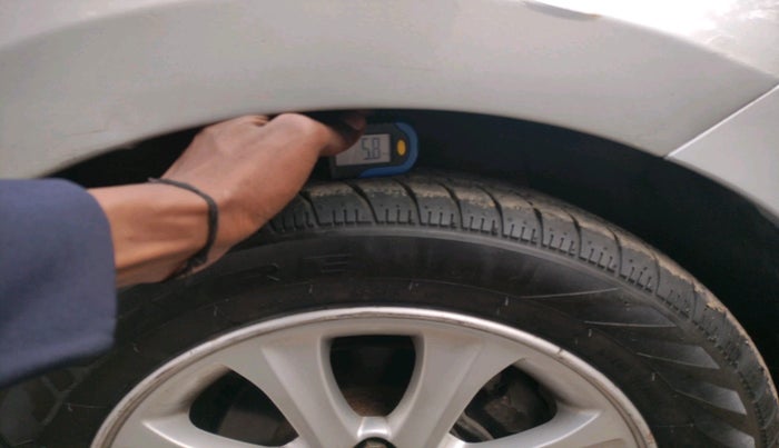 2015 Hyundai Grand i10 ASTA 1.2 KAPPA VTVT, Petrol, Manual, 90,676 km, tyre